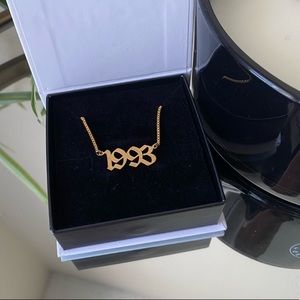 Vibeszn Box Chain Old English Birthdate Necklace